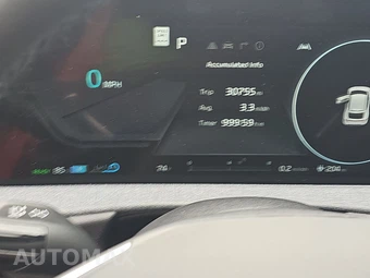 2023 Kia EV6 Wind - miniatura 12