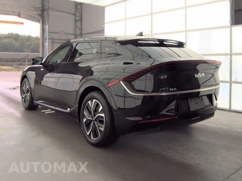 2023 Kia EV6 Wind - miniatura 6