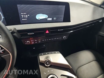2023 Kia EV6 Wind – miniatura 11