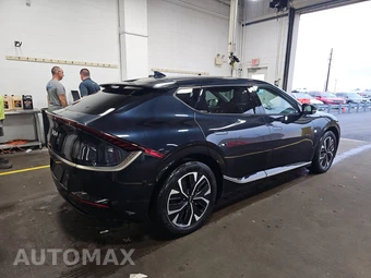 2023 Kia EV6 Wind – miniatura 4