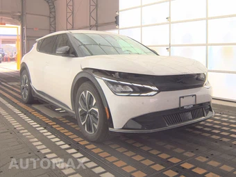 2023 Kia EV6 Wind - miniatura 3