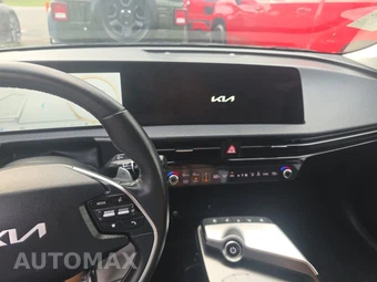 2023 Kia EV6 Wind - miniatura 17