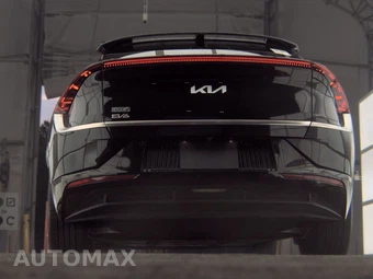 2023 Kia EV6 Wind - miniatura 7