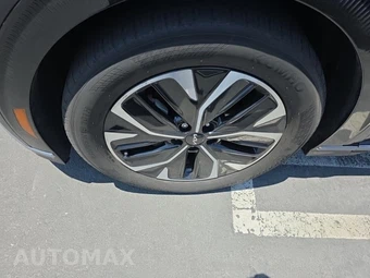 2023 Kia EV6 Wind - miniatura 17