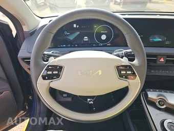 2023 Kia EV6 Wind - miniatura 10