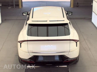 2023 Kia EV6 Wind - miniatura 5