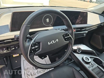 2023 Kia EV6 Wind - miniatura 10
