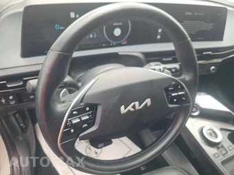 2023 Kia EV6 Wind – miniatura 10