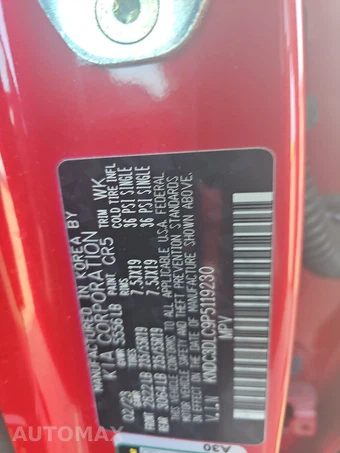2023 Kia EV6 Wind - miniatura 13