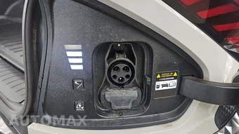 2023 Kia EV6 Wind - miniatura 19