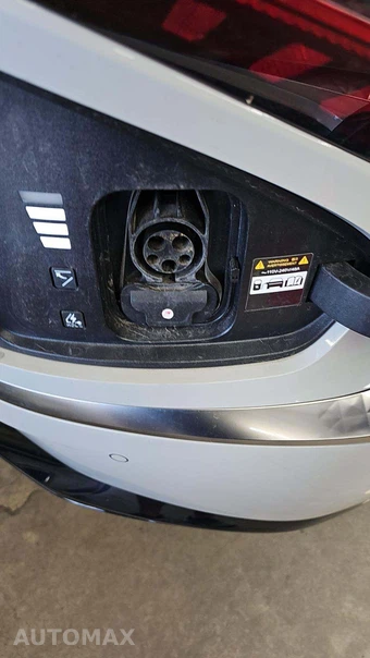 2023 Kia EV6 Wind – miniatura 17