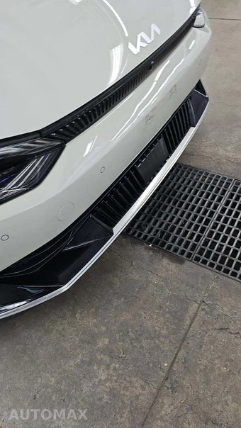 2023 Kia EV6 Wind – miniatura 26