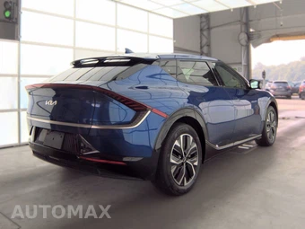 2023 Kia EV6 Wind – miniatura 4