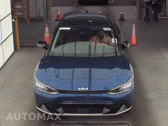2023 Kia EV6 Wind – miniatura 2