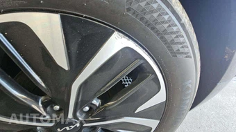 2023 Kia EV6 Wind - miniatura 26