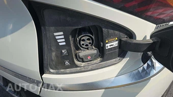 2023 Kia EV6 Wind - miniatura 18
