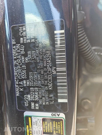 2023 Kia EV6 Wind - miniatura 14