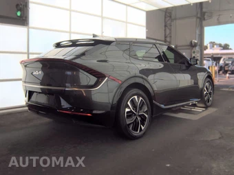 2023 Kia EV6 Wind - miniatura 4
