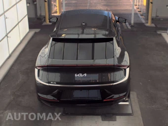 2023 Kia EV6 Wind - miniatura 5