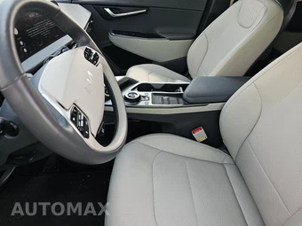 2023 Kia EV6 Wind – miniatura 7