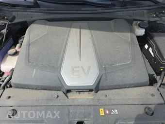 2023 Kia EV6 Wind - miniatura 18
