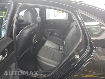 2023 Kia Forte GT - miniatura 13