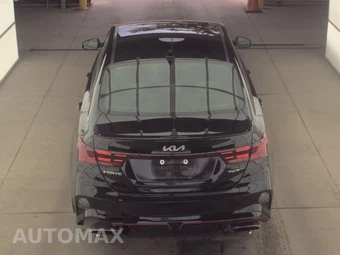 2023 Kia Forte GT - miniatura 5