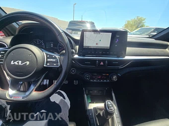 2023 Kia Forte GT - miniatura 11