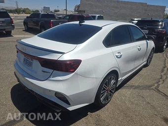 2023 Kia Forte GT - miniatura 4