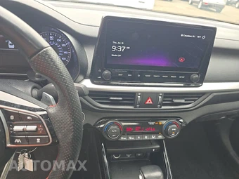 2023 Kia Forte GT - miniatura 11