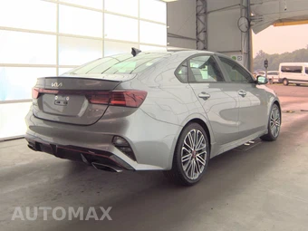 2023 Kia Forte GT - miniatura 4