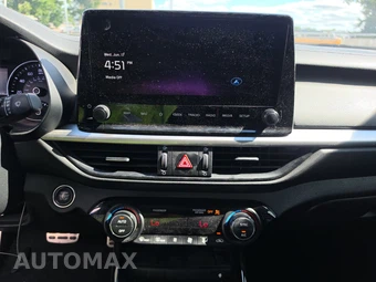 2023 Kia Forte GT - miniatura 11