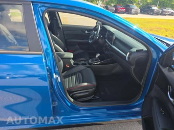 2023 Kia Forte GT – miniatura 15