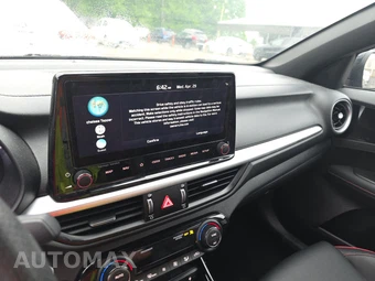 2023 Kia Forte GT - miniatura 11