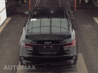 2023 Kia Forte GT - miniatura 5