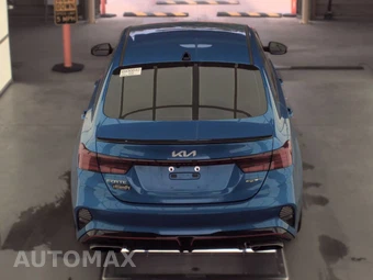 2023 Kia Forte GT – miniatura 5