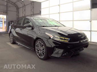 2023 Kia Forte GT – miniatura 3