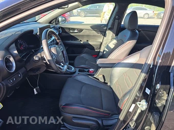 2023 Kia Forte GT – miniatura 7