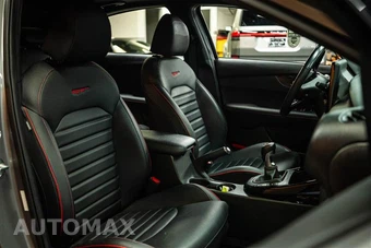 2023 Kia Forte GT - miniatura 14