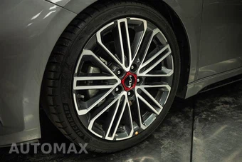 2023 Kia Forte GT - miniatura 3
