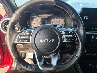2023 Kia Forte GT - miniatura 10