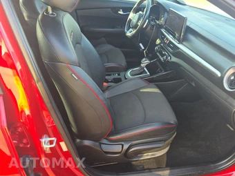 2023 Kia Forte GT - miniatura 8