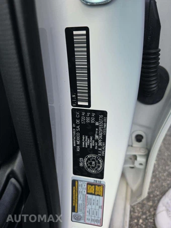 2023 Kia Forte GT-Line - miniatura 5