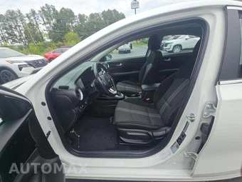 2023 Kia Forte GT-Line – miniatura 3