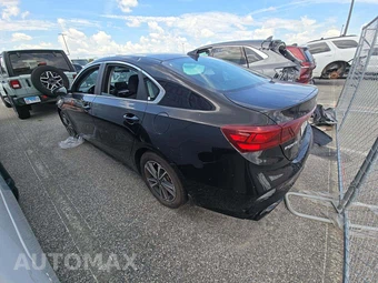 2023 Kia Forte GT-Line - miniatura 2