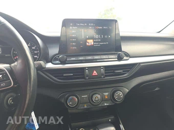 2023 Kia Forte GT-Line - miniatura 10