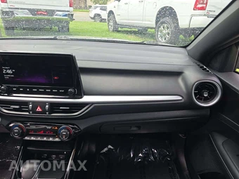 2023 Kia Forte GT-Line - miniatura 19