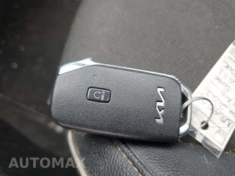 2023 Kia Forte GT-Line - miniatura 5