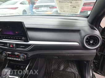 2023 Kia Forte GT-Line - miniatura 16