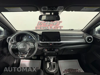 2023 Kia Forte GT-Line - miniatura 11